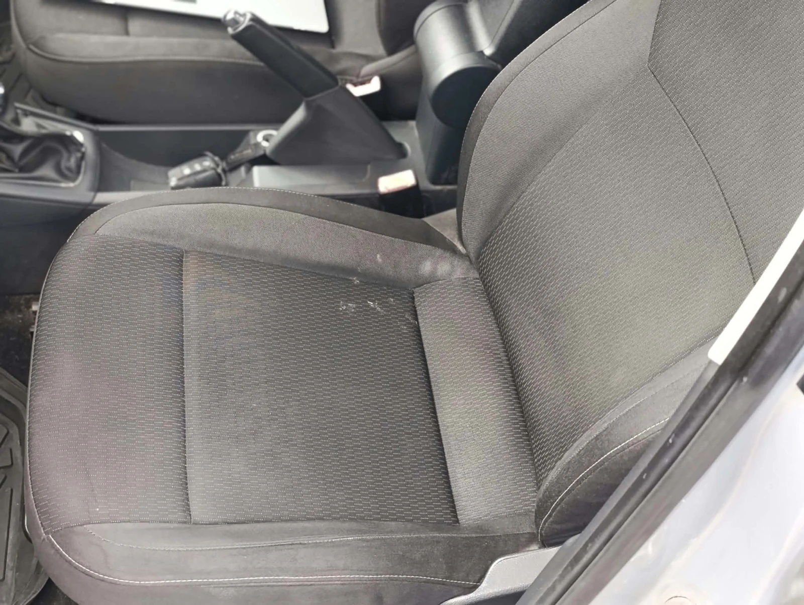 Skoda Octavia 1.6TDI, снимка 11 - Автомобили и джипове - 56722624