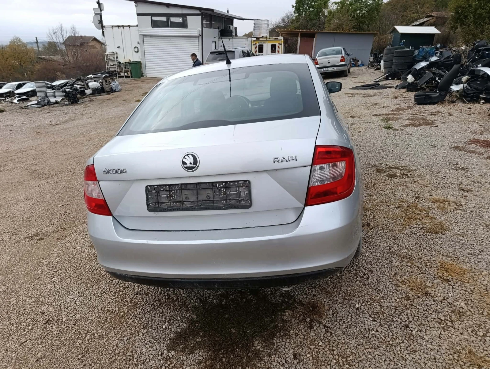 Skoda Octavia 1.6TDI, снимка 3 - Автомобили и джипове - 56722624