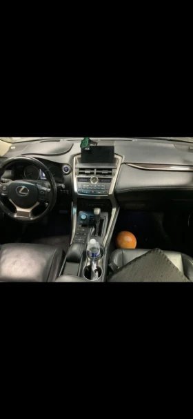 Lexus NX 300h Executive, снимка 9