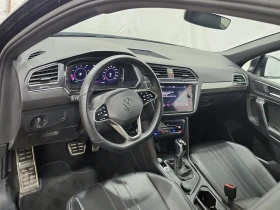 VW Tiguan COMFORTLINE R-LINE BLACK EDITION / Carfax / , снимка 10