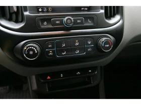 Chevrolet Colorado WORK TRUCK * 4WD* AвтоКредит* (ЦЕНА ДО БГ) - 49999 лв. / 25564.08 € - 88816729 15