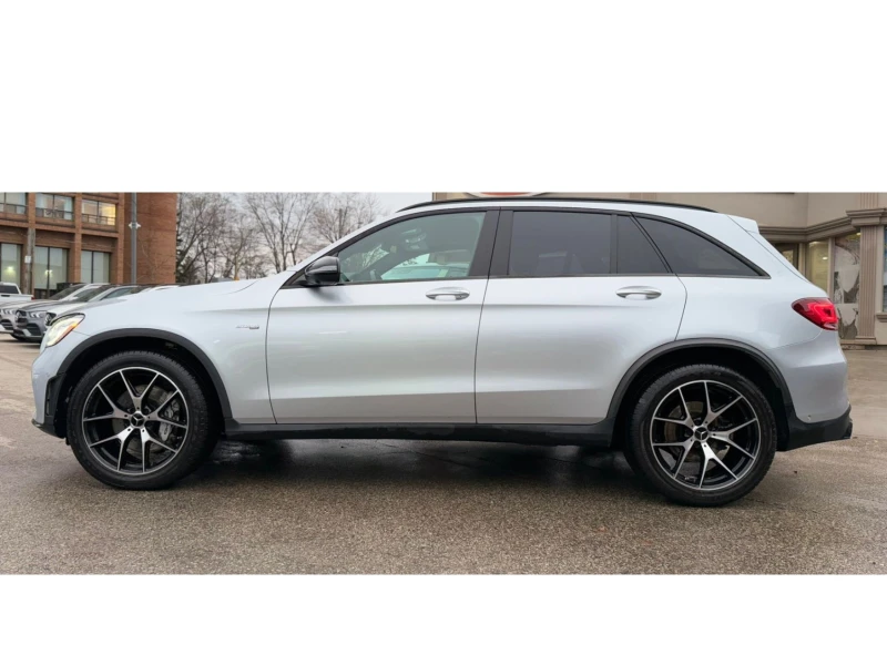 Mercedes-Benz GLC 43 AMG GLC 43 4MATIC| RED INT| NAVI | 360 CAM| ROOF| , снимка 4 - Автомобили и джипове - 48801645