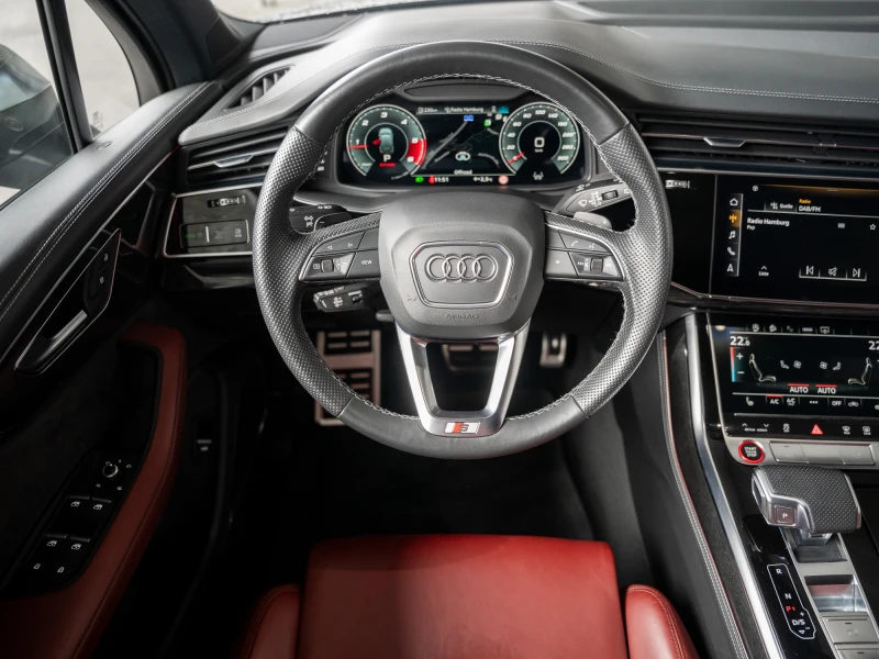 Audi SQ7 4.0* TDI* MATRIX* B&O-3D* MEMORY* DISTR* , снимка 8 - Автомобили и джипове - 51114598