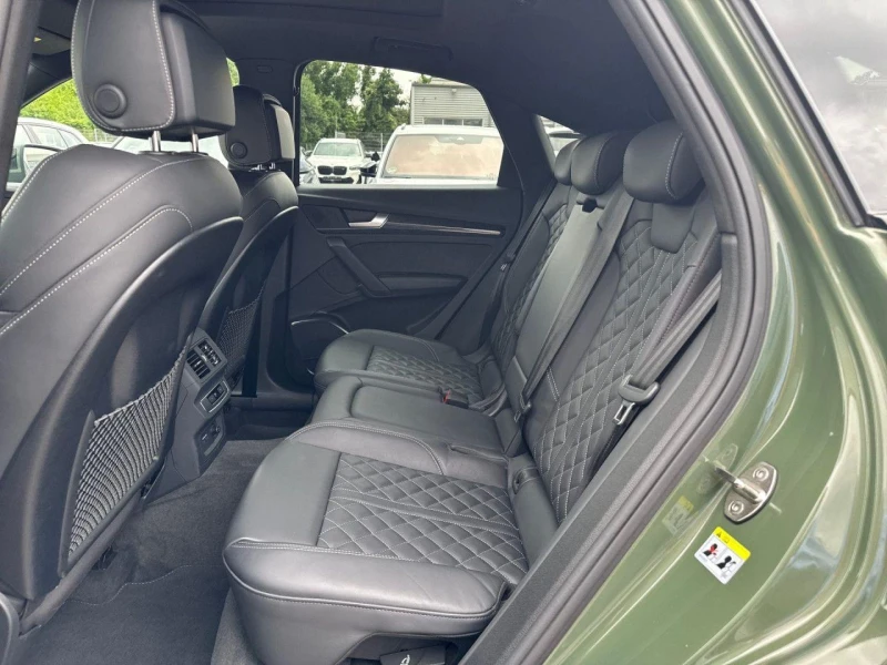Audi SQ5 3.0TDI* MEMORY* DISTR* CARBON* PANO* MATRIX* , снимка 12 - Автомобили и джипове - 52087423