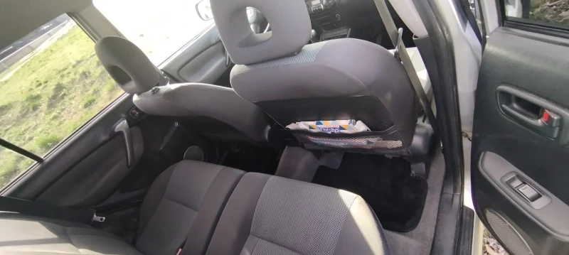 Toyota Rav4, снимка 5 - Автомобили и джипове - 52554019