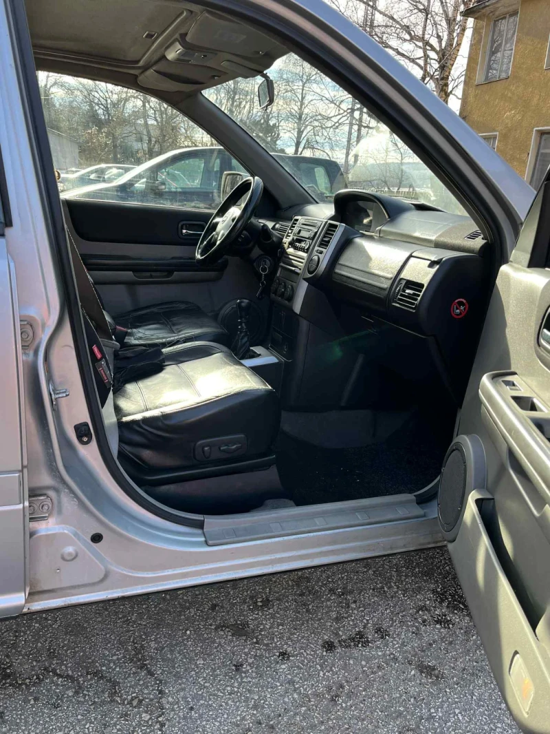 Nissan X-trail 2.0 дизел 2005 г, снимка 5 - Автомобили и джипове - 53046872