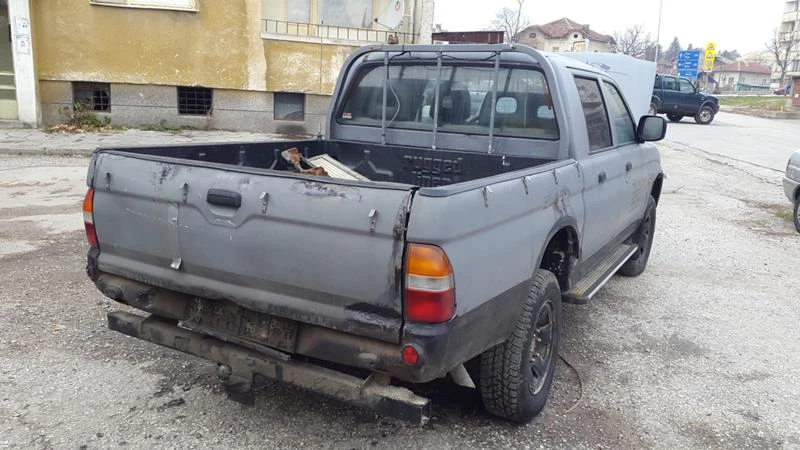 Mitsubishi L200 от германия, снимка 7 - Автомобили и джипове - 49478367