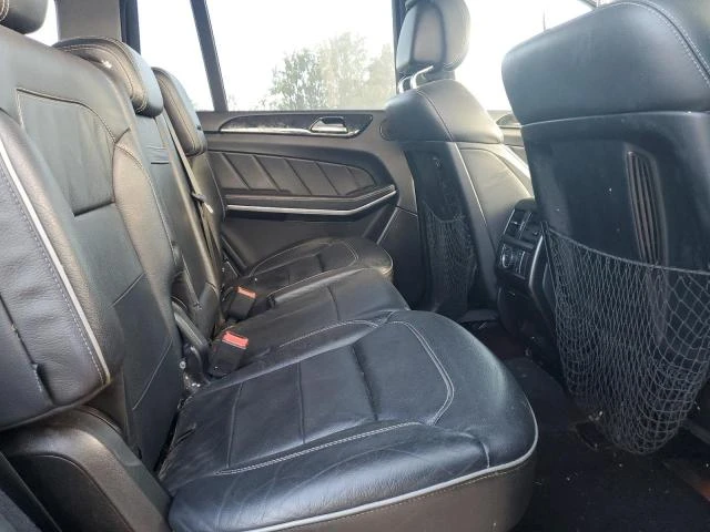 Mercedes-Benz GL 550 4MATIC* AMG Pack* HARMAN/KARDON* ПОДГРЕВ, снимка 11 - Автомобили и джипове - 53278100