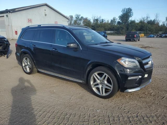 Mercedes-Benz GL 550 4MATIC* AMG Pack* HARMAN/KARDON* ПОДГРЕВ, снимка 4 - Автомобили и джипове - 53278100