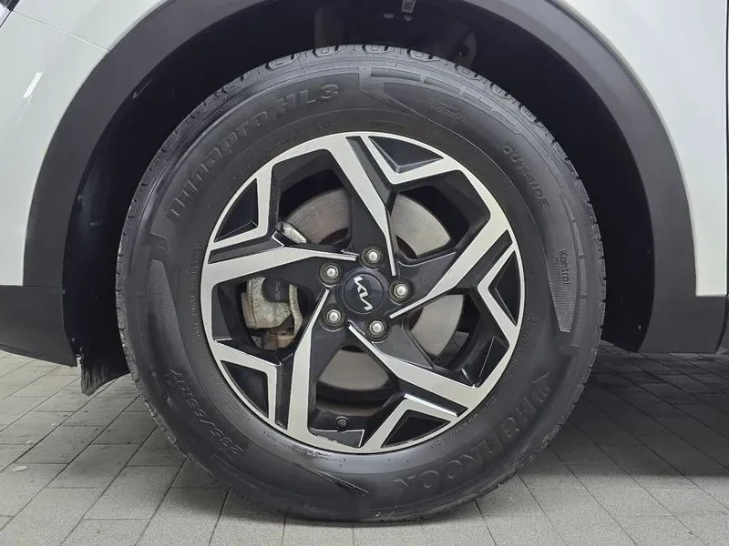 Kia Sportage 1.6 2WD Trendy - ���� 30% ����� | Mobile.bg � ����������� 5