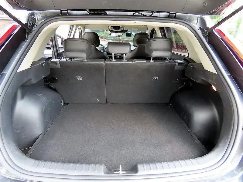 Kia Niro, снимка 16 - Автомобили и джипове - 56719802