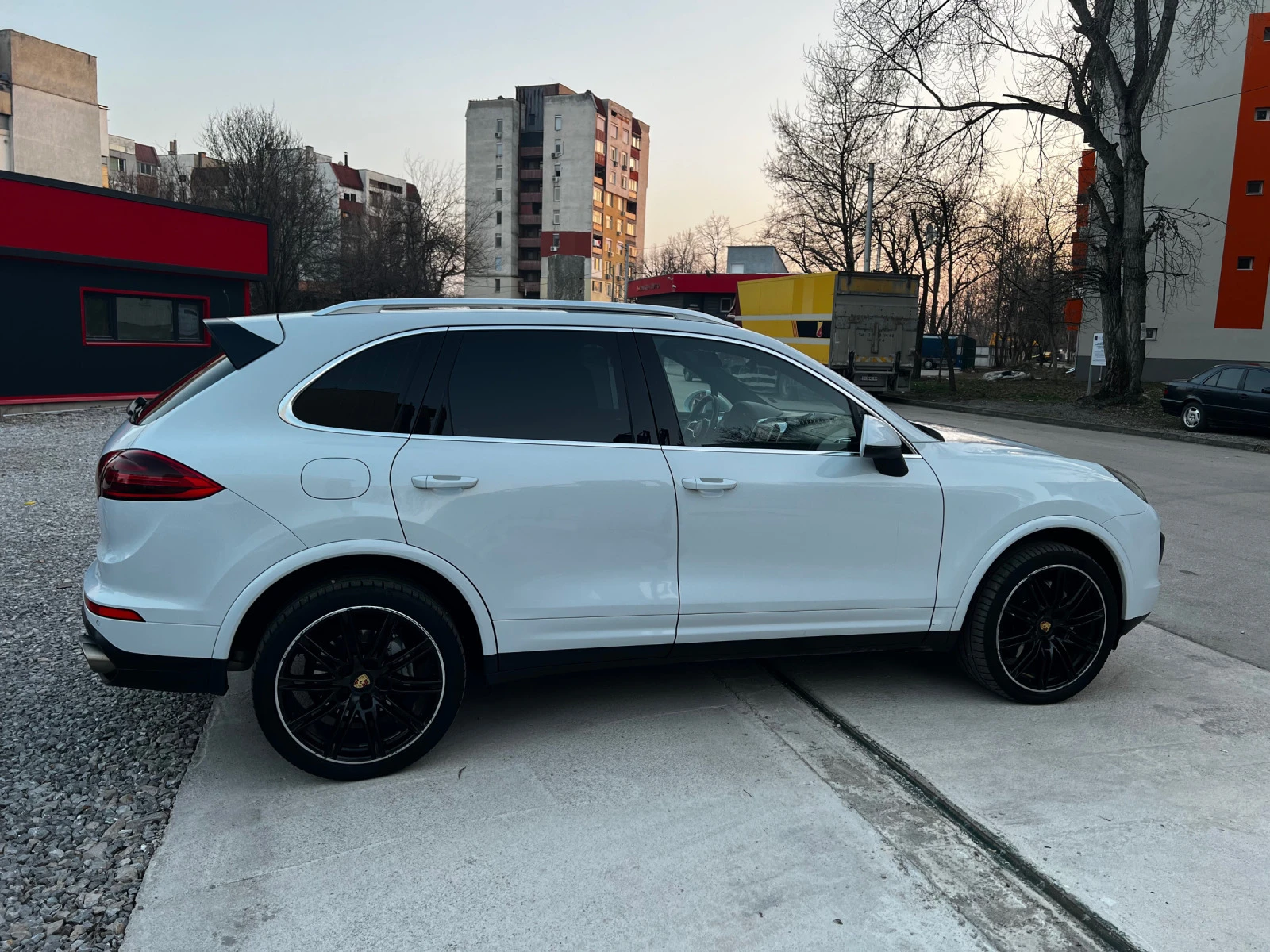 Porsche Cayenne * S* BiTurbo* V8* PDK* Chrono* FullXtras* 1-собств - изображение 7