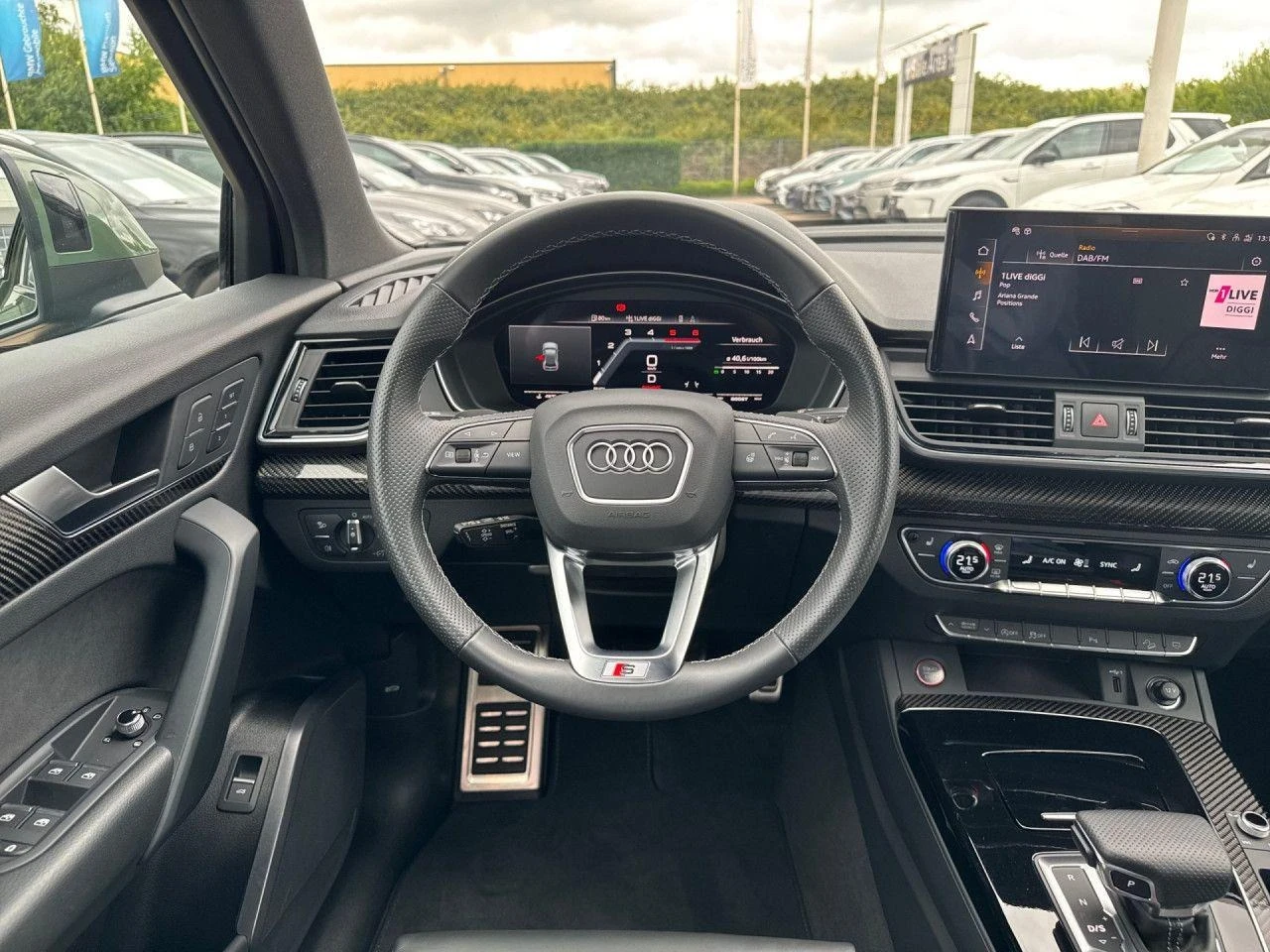Audi SQ5 3.0TDI* MEMORY* DISTR* CARBON* PANO* MATRIX*  - изображение 8