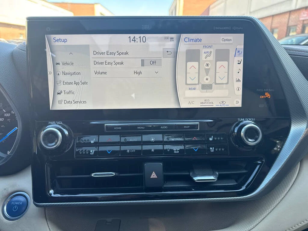 Toyota Highlander Hybrid Platinum PANO* CAM* ОБДУХВАНЕ* BLINDSPOT*  - изображение 10