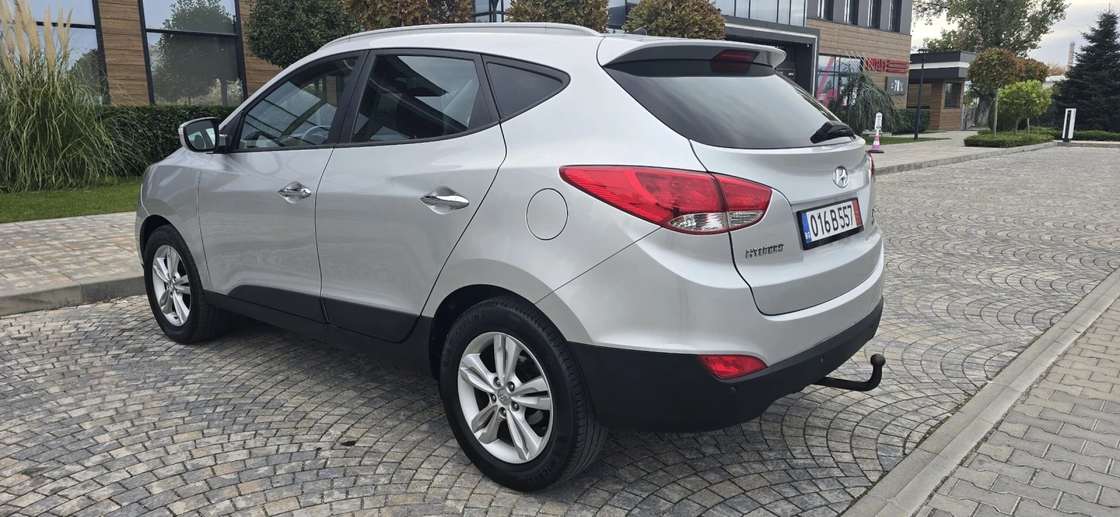 Hyundai IX35 1.6i 135к.с. BLUE DRIVE НАВИГАЦИЯ !!ЛИЗИНГ!! | Mobile.bg — изображение 3