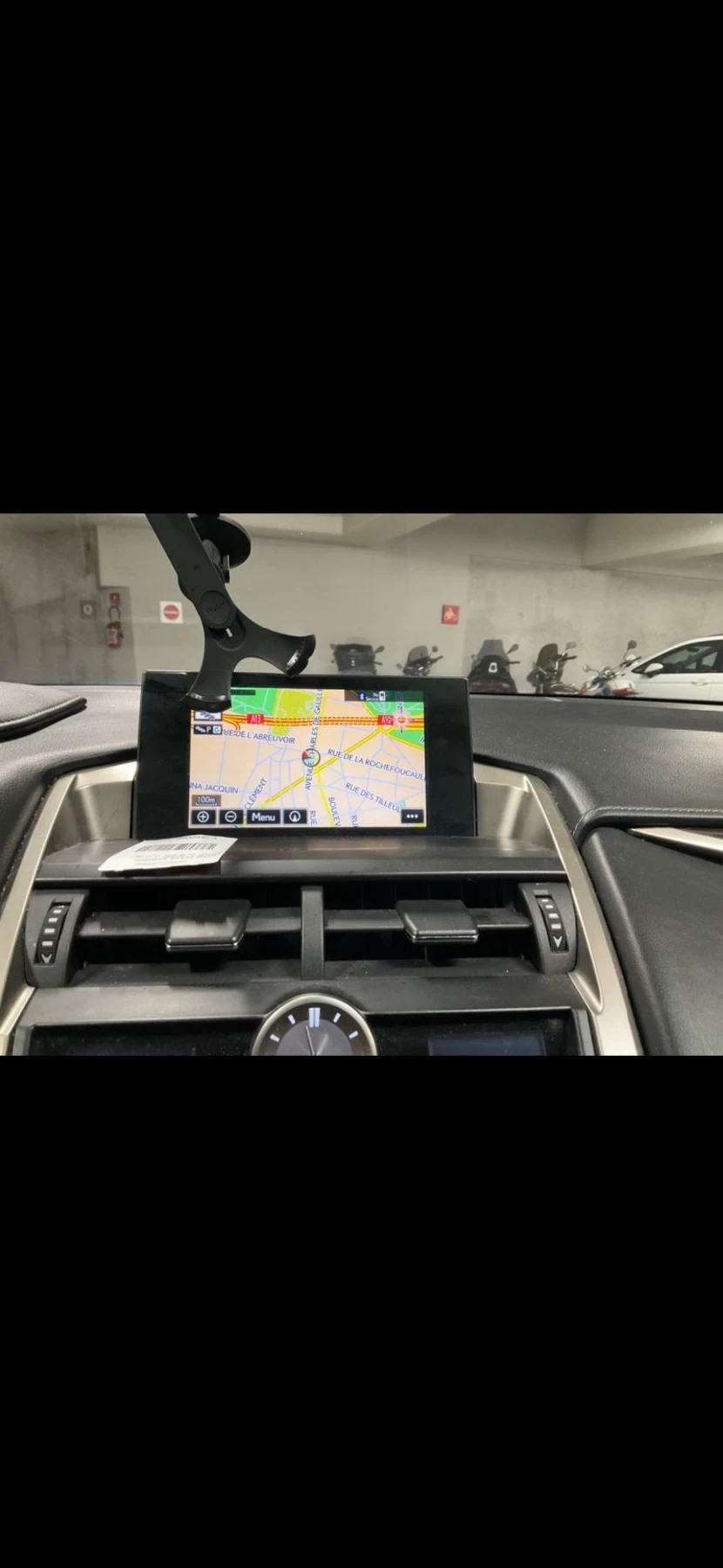 Lexus NX 300h Executive - изображение 10