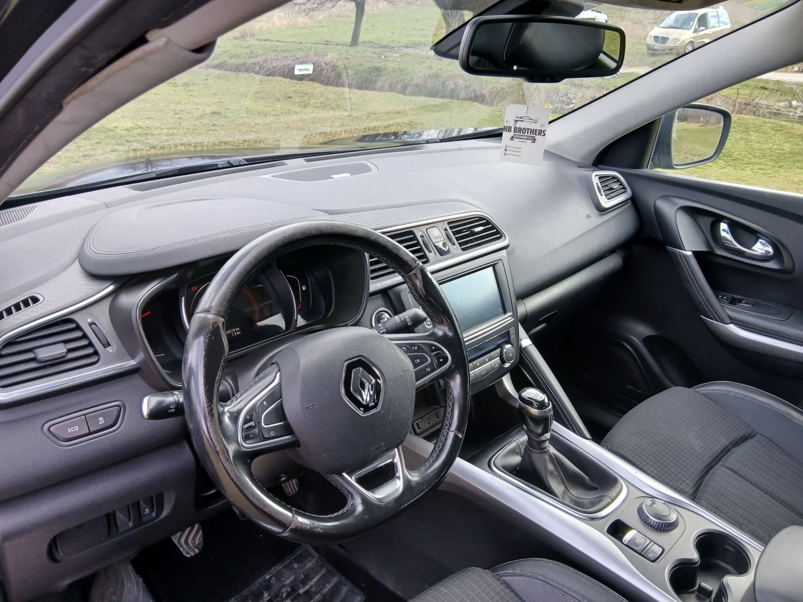 Renault Kadjar 1.6 dci 4x4 - изображение 10