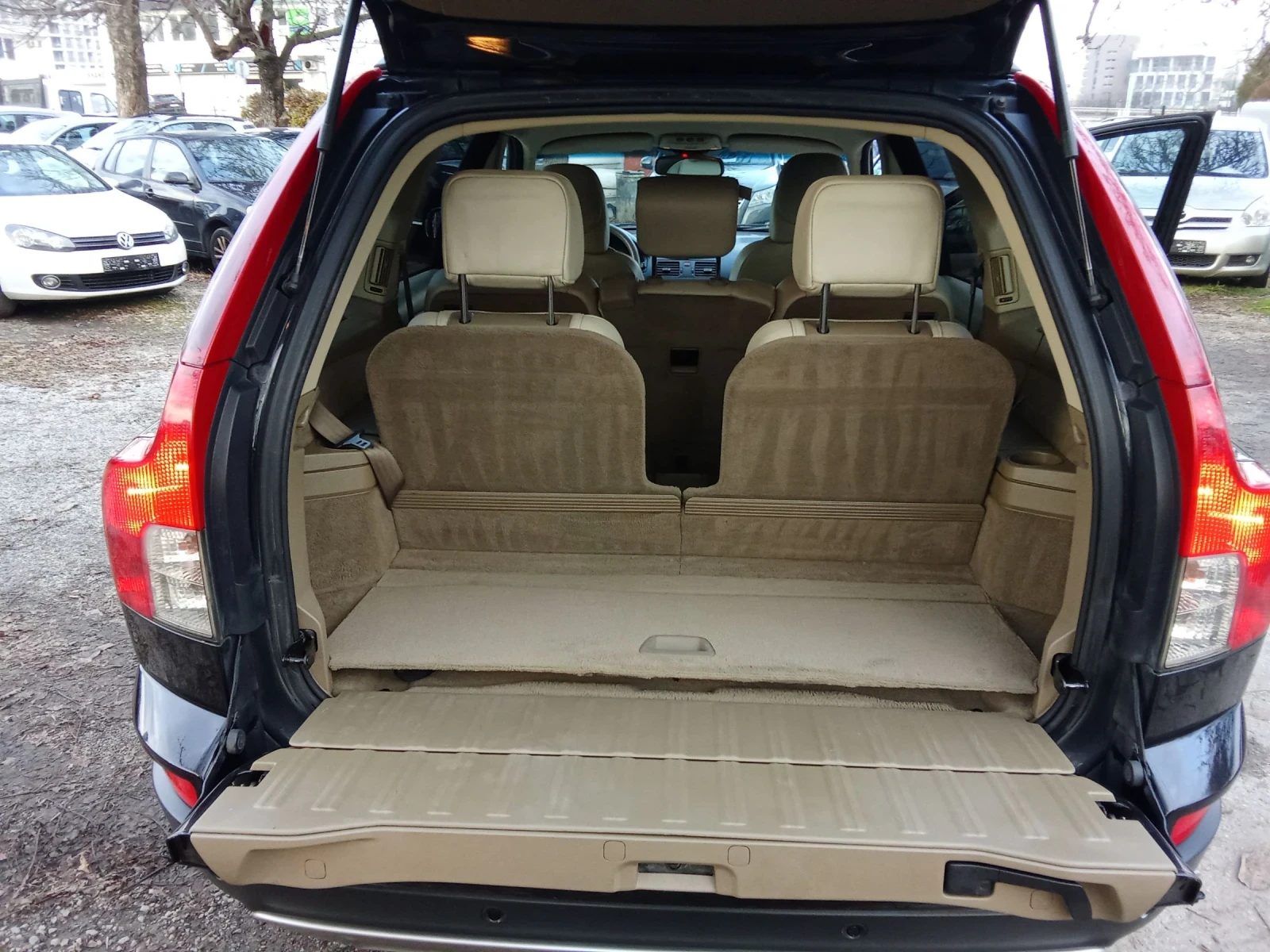 Volvo Xc90 2.4 D-185k.c.- 7 �����-FACELIFT | Mobile.bg � ����������� 16