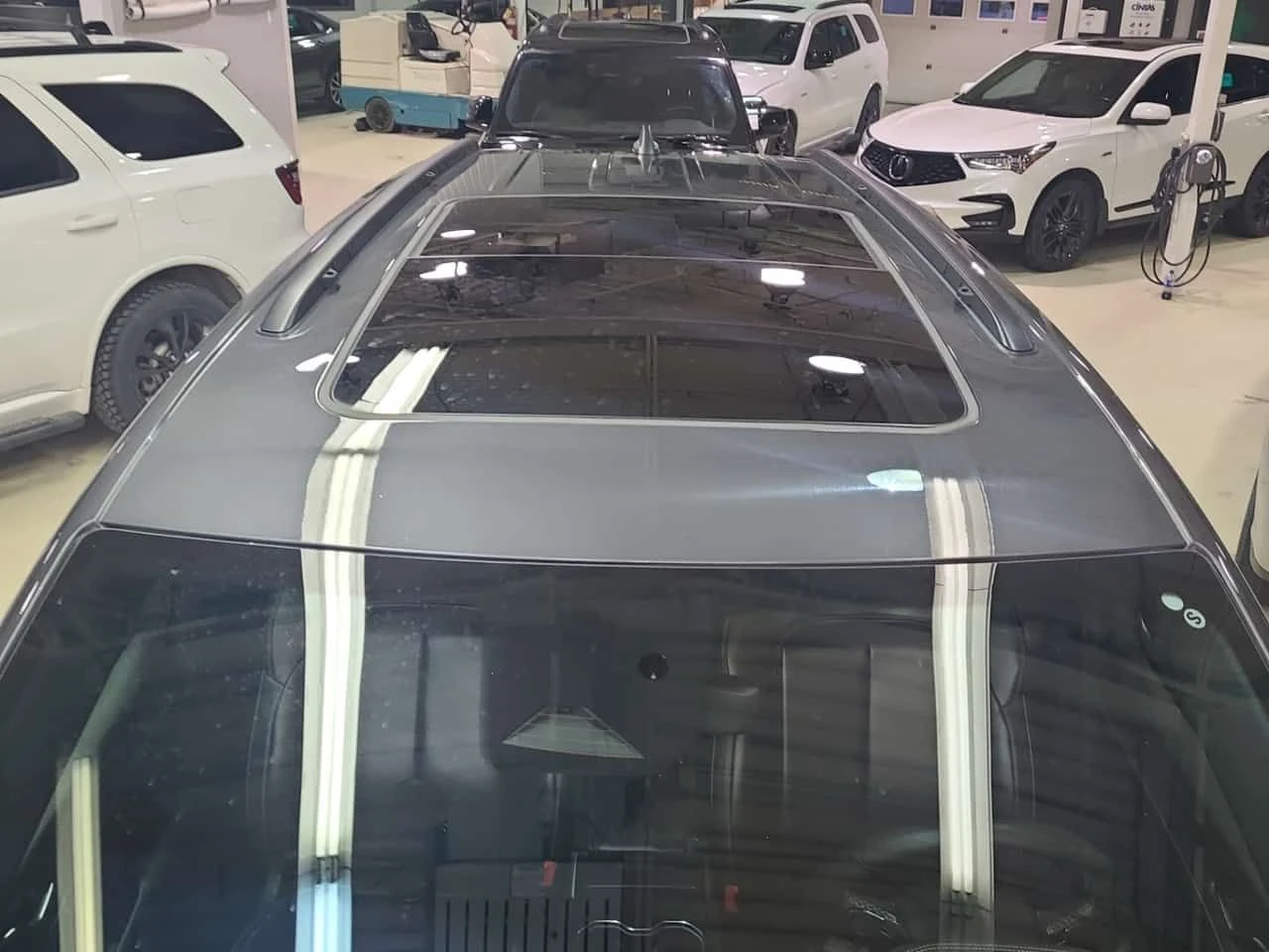 Jeep Grand cherokee LIMITED| ОБДУХВАНЕ| 360 КАМЕРИ| ПАНОРАМА| 2 КЛЮЧА|, снимка 6 - Автомобили и джипове - 54111683