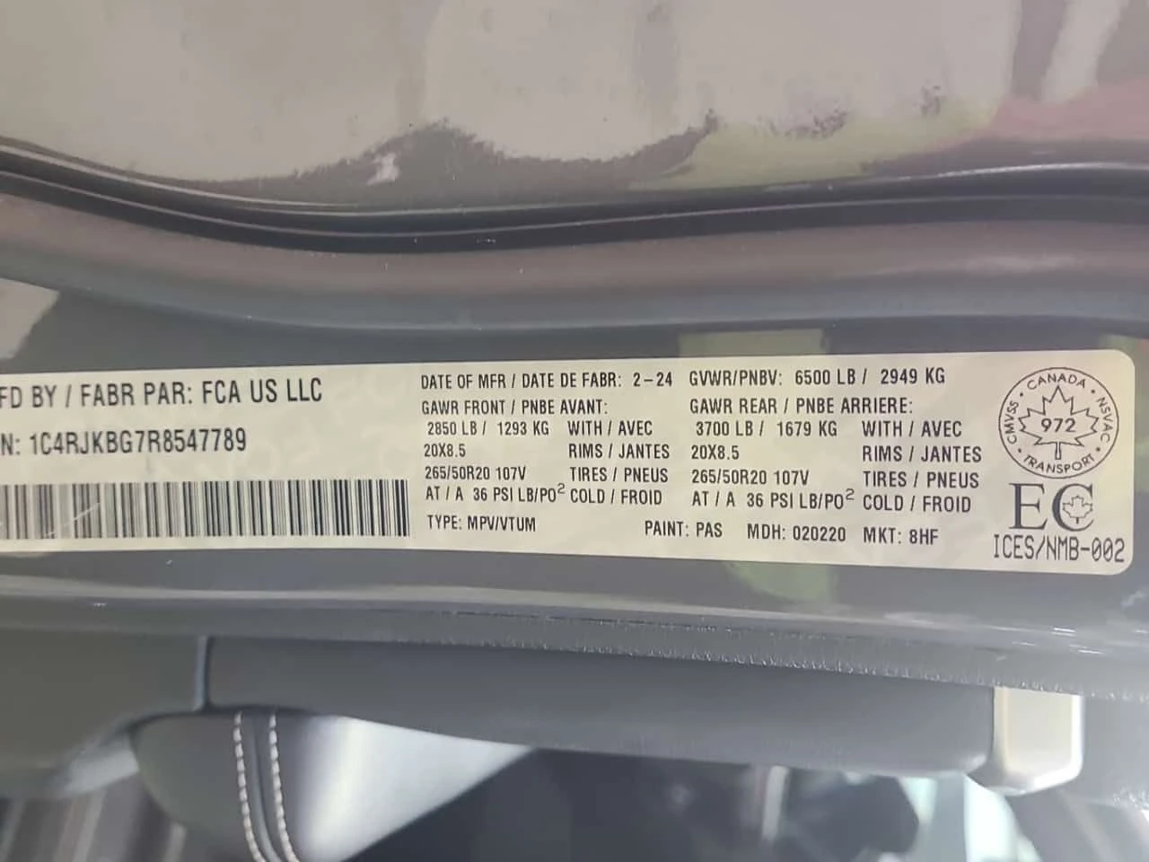 Jeep Grand cherokee LIMITED| ОБДУХВАНЕ| 360 КАМЕРИ| ПАНОРАМА| 2 КЛЮЧА|, снимка 15 - Автомобили и джипове - 54111683