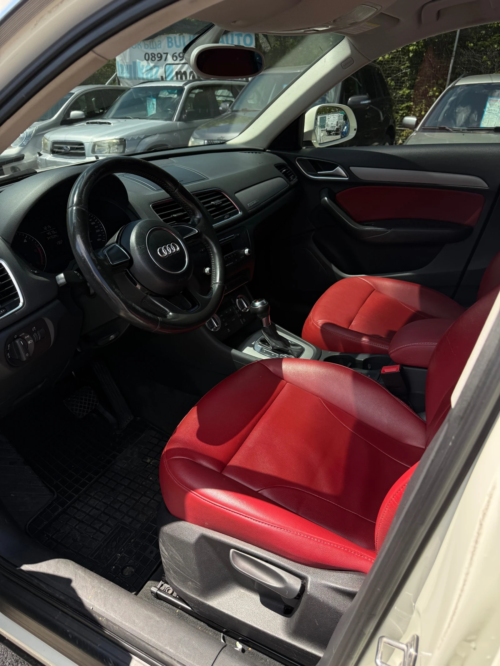 Audi Q3 2.0TDI / QUATTRO, снимка 9 - Автомобили и джипове - 54410989