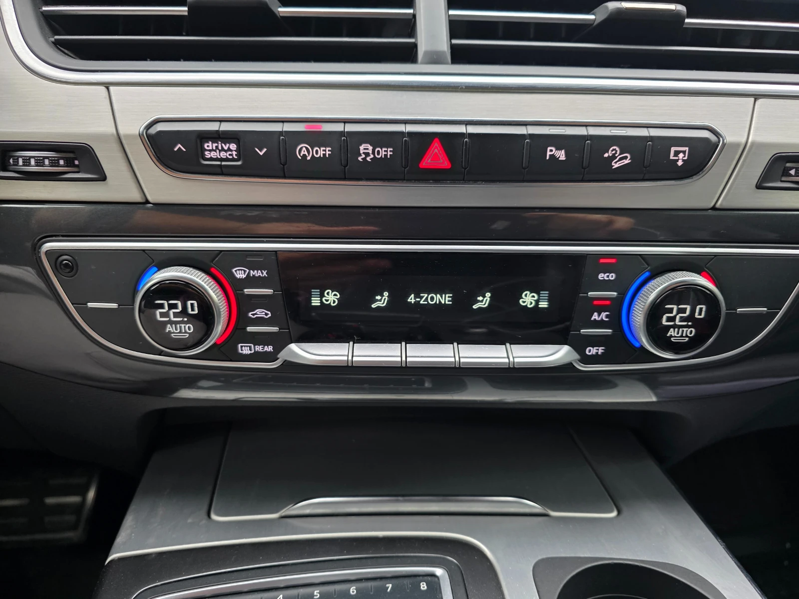 Audi Q7 3.0TDI S-line, снимка 8 - Автомобили и джипове - 54542263