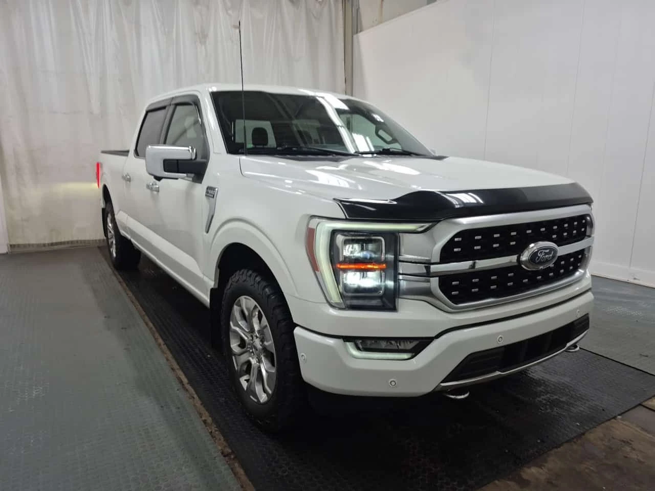 Ford F150 * PLATINUM CREW CAB STD BED * CARFAX * ПОДГРЕВИ, снимка 10 - Автомобили и джипове - 54596923
