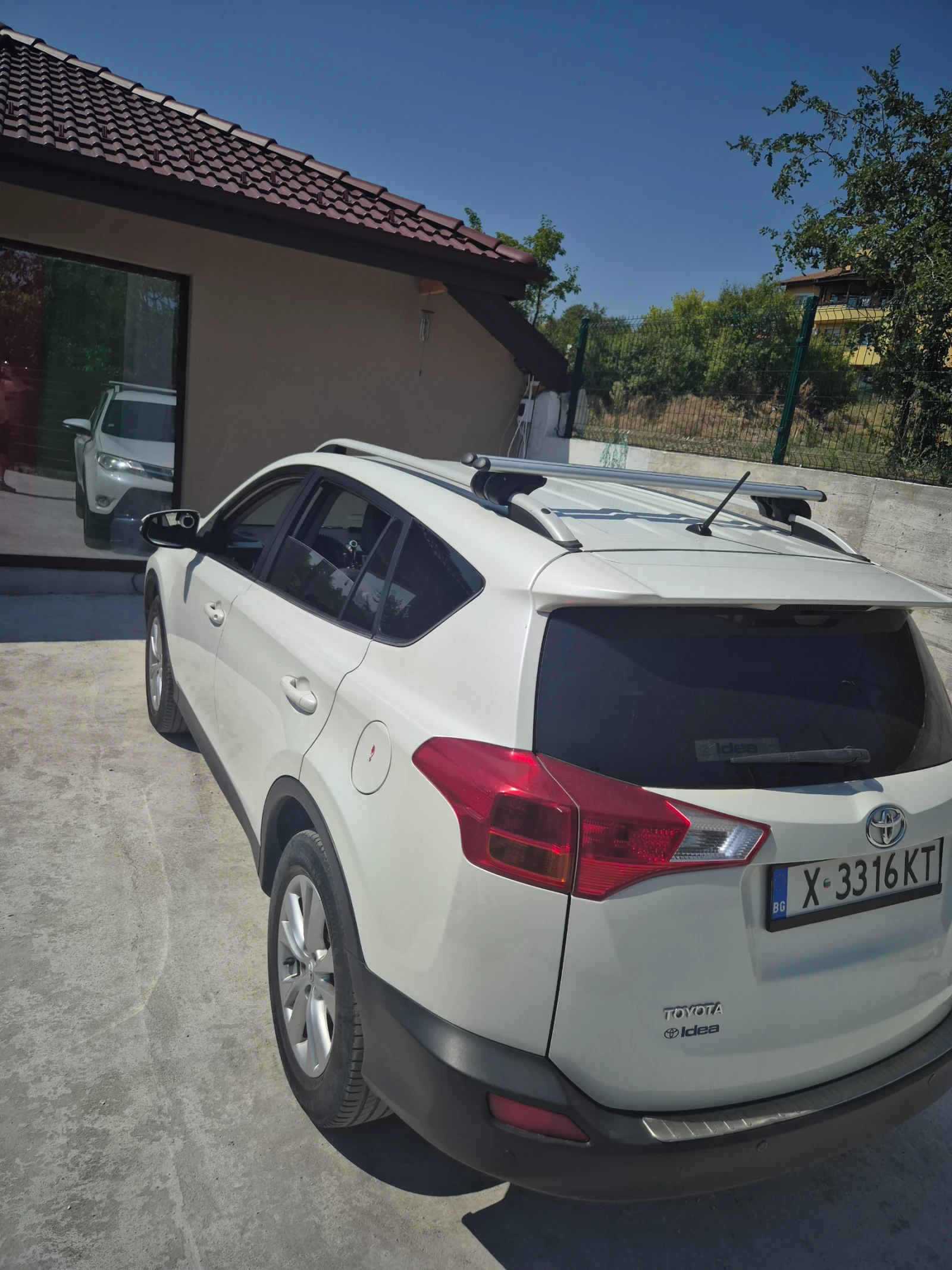 Toyota Rav4 DCAT , снимка 7 - Автомобили и джипове - 55782062
