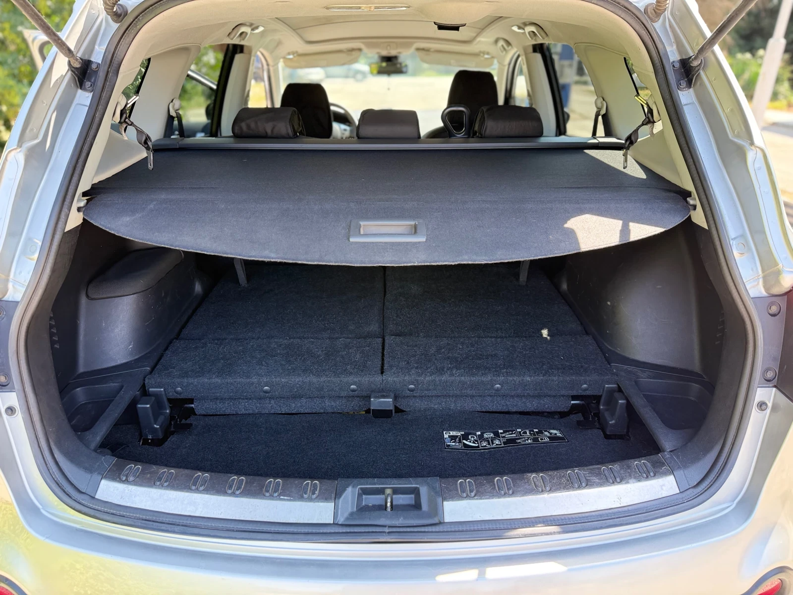 Nissan Qashqai FACE* 1.5dci* 7 Местен* ПАНОРАМА, снимка 13 - Автомобили и джипове - 55643471