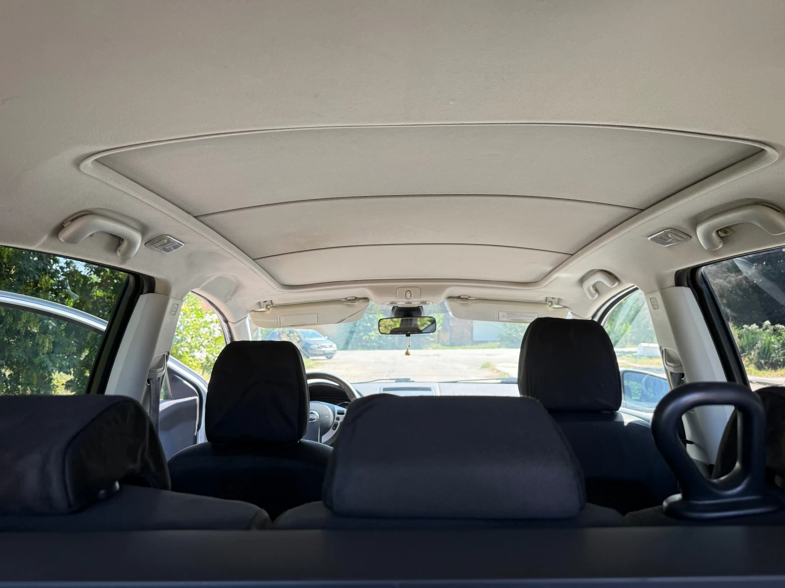 Nissan Qashqai FACE* 1.5dci* 7 Местен* ПАНОРАМА, снимка 12 - Автомобили и джипове - 55643471