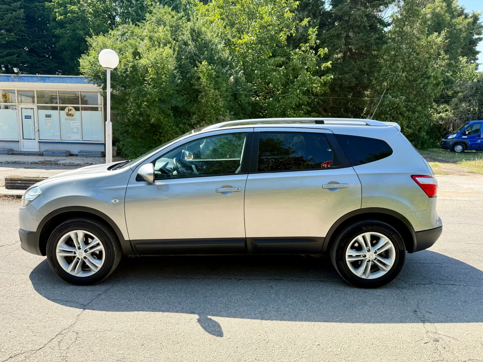 Nissan Qashqai FACE* 1.5dci* 7 Местен* ПАНОРАМА, снимка 8 - Автомобили и джипове - 55643471