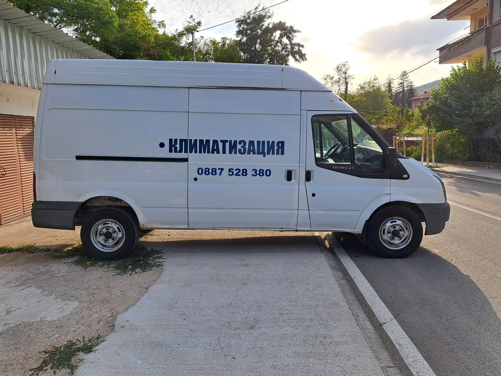 Ford Transit 2.4 TDCi - изображение 2