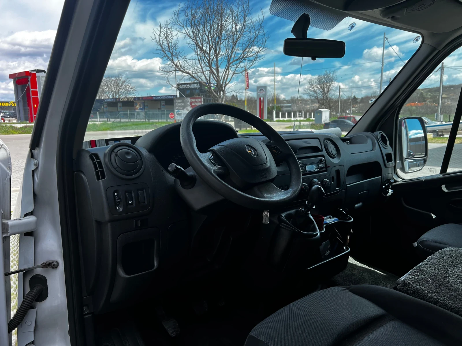 Renault Master, снимка 12 - Бусове и автобуси - 54125999