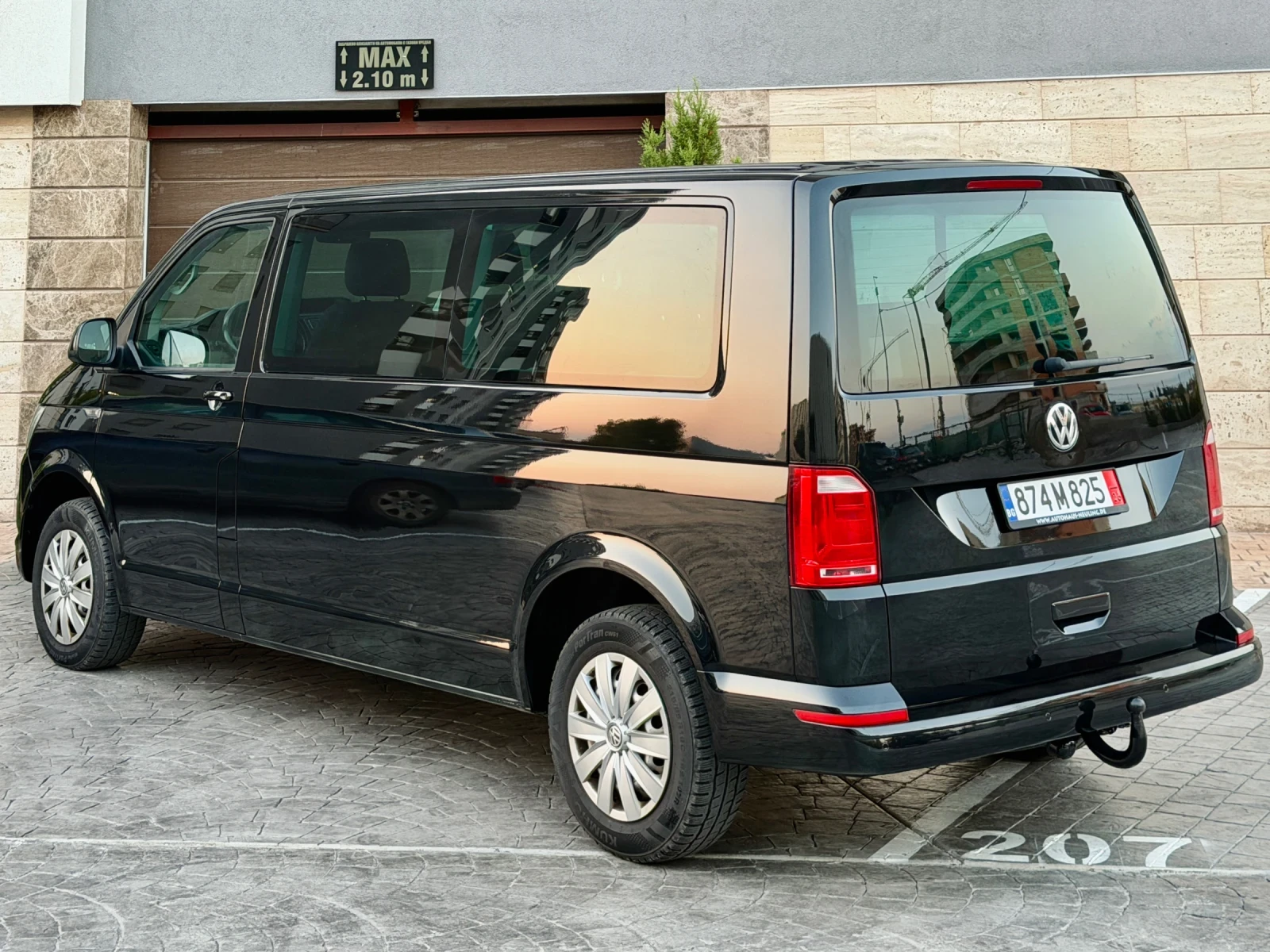 VW T6 2.0TDI 150ps DSG MAXI 8+ 1 ЛИЗИНГ, снимка 5 - Бусове и автобуси - 55844414