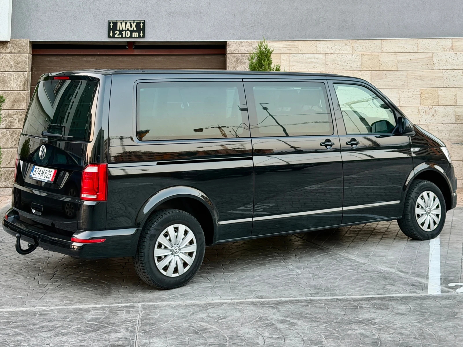 VW T6 2.0TDI 150ps DSG MAXI 8+ 1 ЛИЗИНГ, снимка 4 - Бусове и автобуси - 55844414