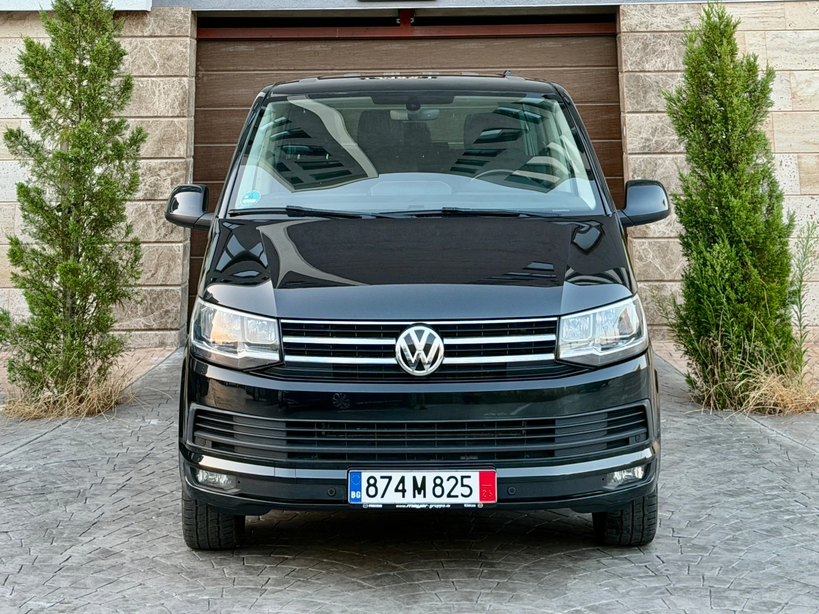 VW T6 2.0TDI 150ps DSG MAXI 8+ 1 ЛИЗИНГ, снимка 2 - Бусове и автобуси - 55844414