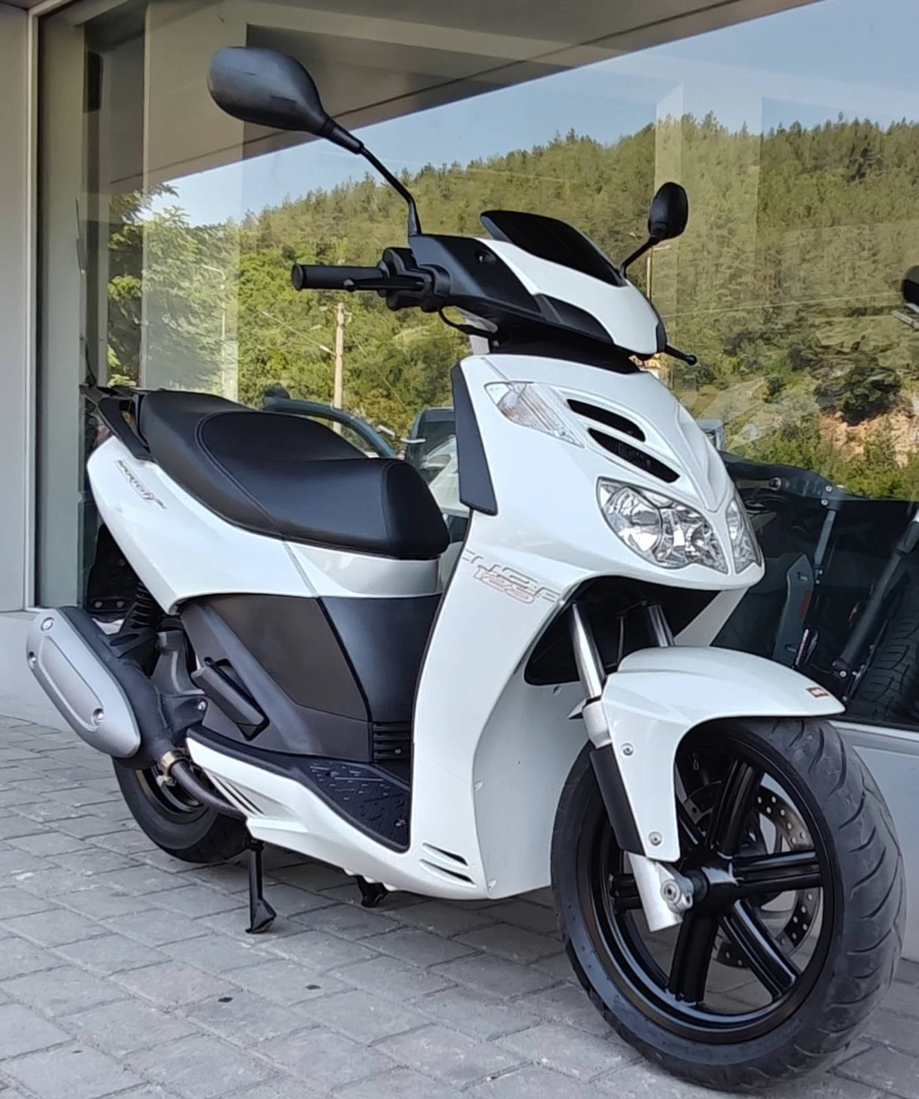 Aprilia Sr SportCity 125 Cube, снимка 1