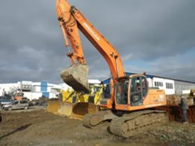 Багер Друга марка DOOSAN DX225LC, снимка 3