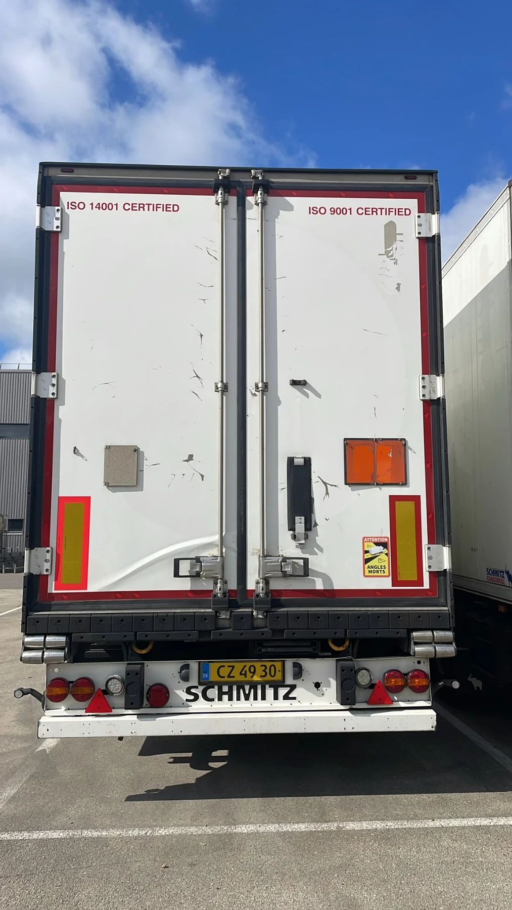 Полуремарке Schmitz SKO 24/L - 4700 часа, снимка 4 - Ремаркета - 56137596