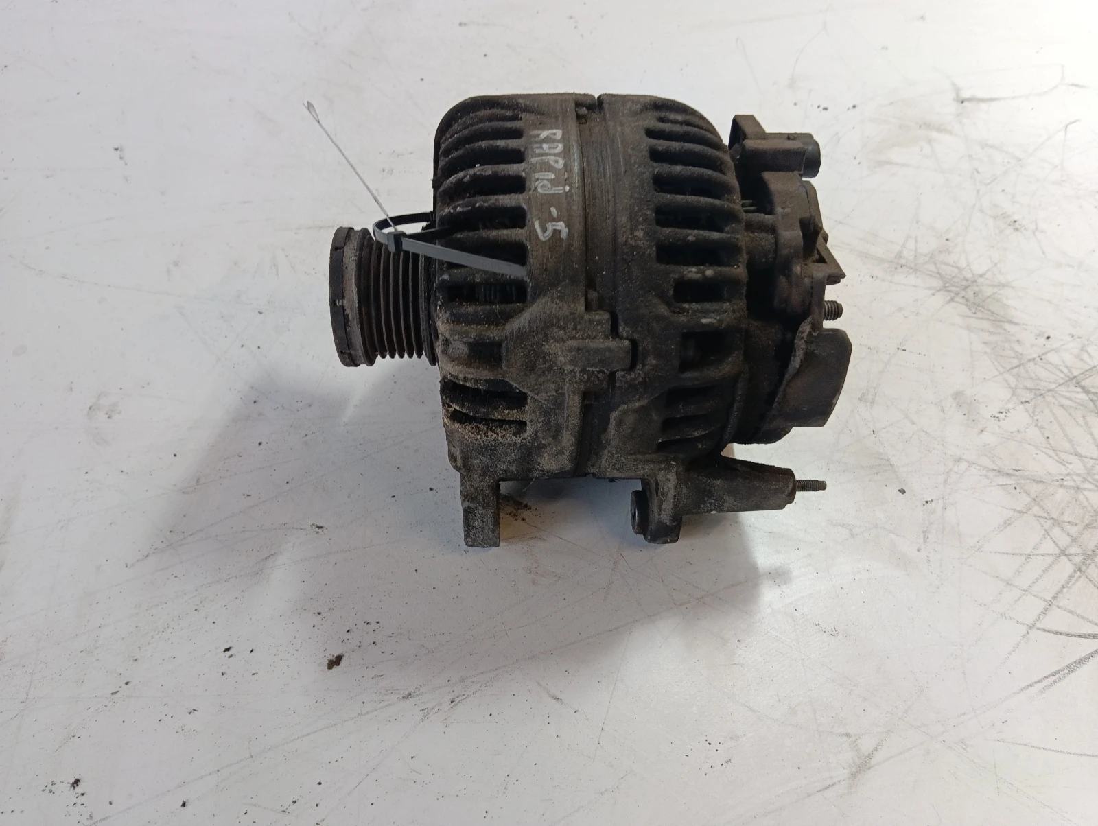 алтернатор 1.2TFSI Skoda Rapid