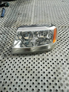 Фар ляв Гранд Чероки 2.7crd