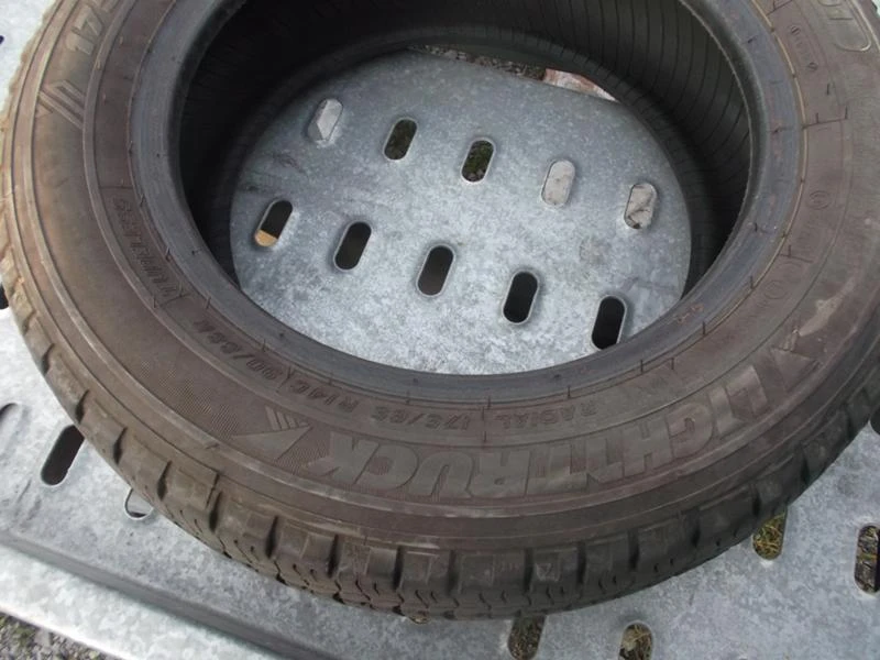 Гуми Всесезонни 175/65R14, снимка 7 - Гуми и джанти - 23264766