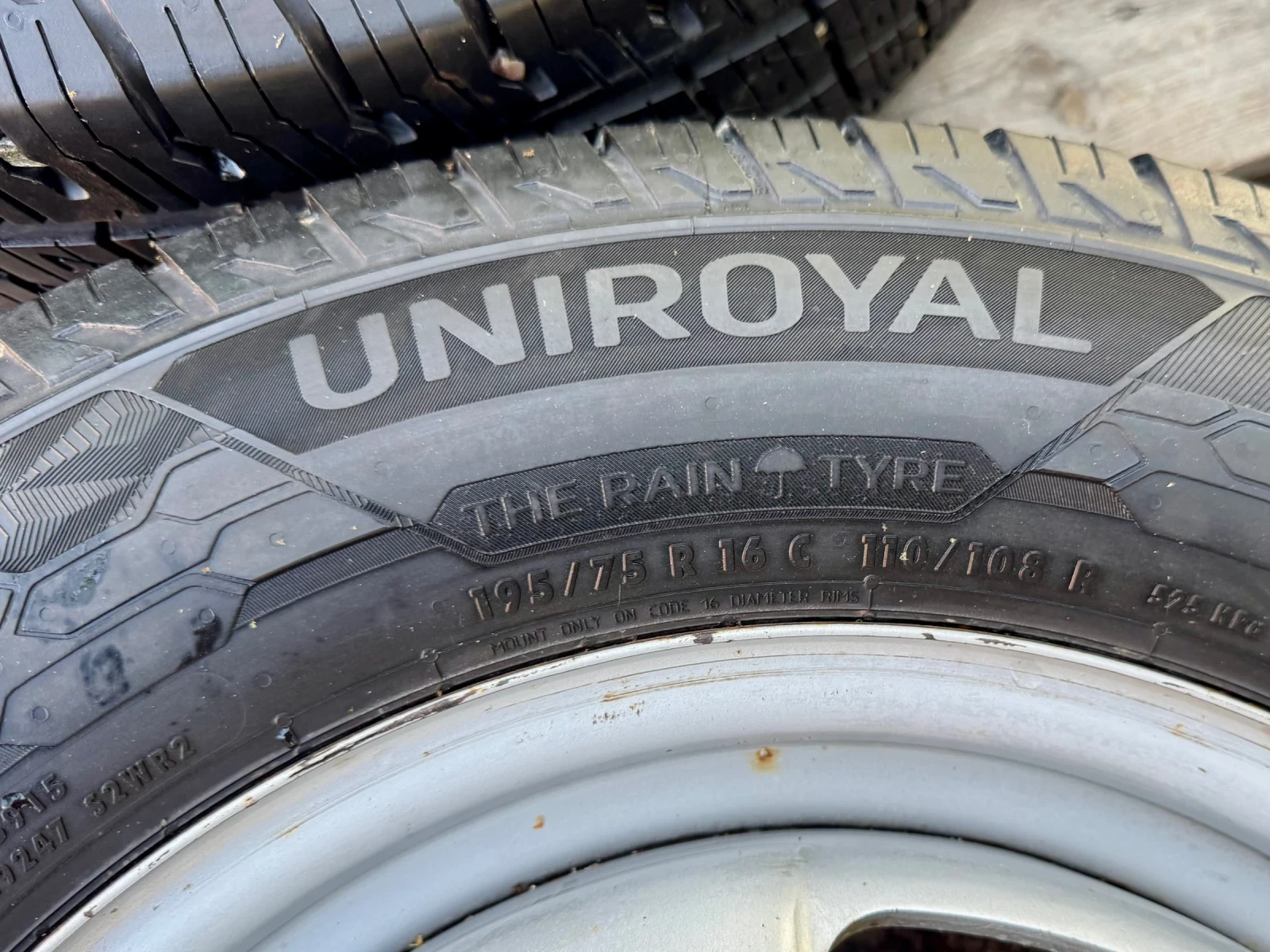 Гуми с джанти Uniroyal 195/75R16, снимка 16 - Гуми и джанти - 56210749