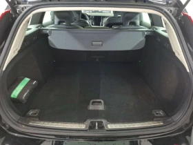 Volvo V60 B3 Essential, снимка 8