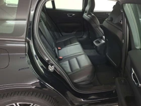 Volvo V60 B3 Essential, снимка 6