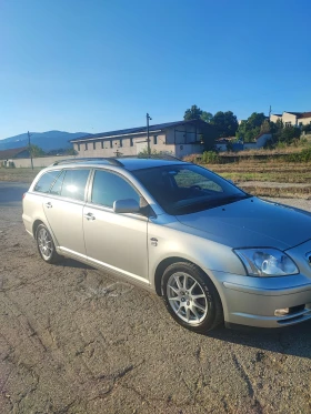 Обява за продажба на Toyota Avensis ~5 400 лв. - изображение 1