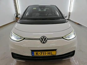 VW ID.3 1st Plus* 58kWh* Matrix* Дистроник* Подгрев - 16700 € / 32662.36 лв. - 54283724 3