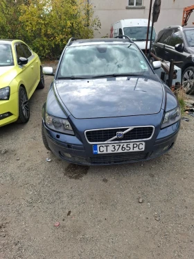 Volvo V50 
