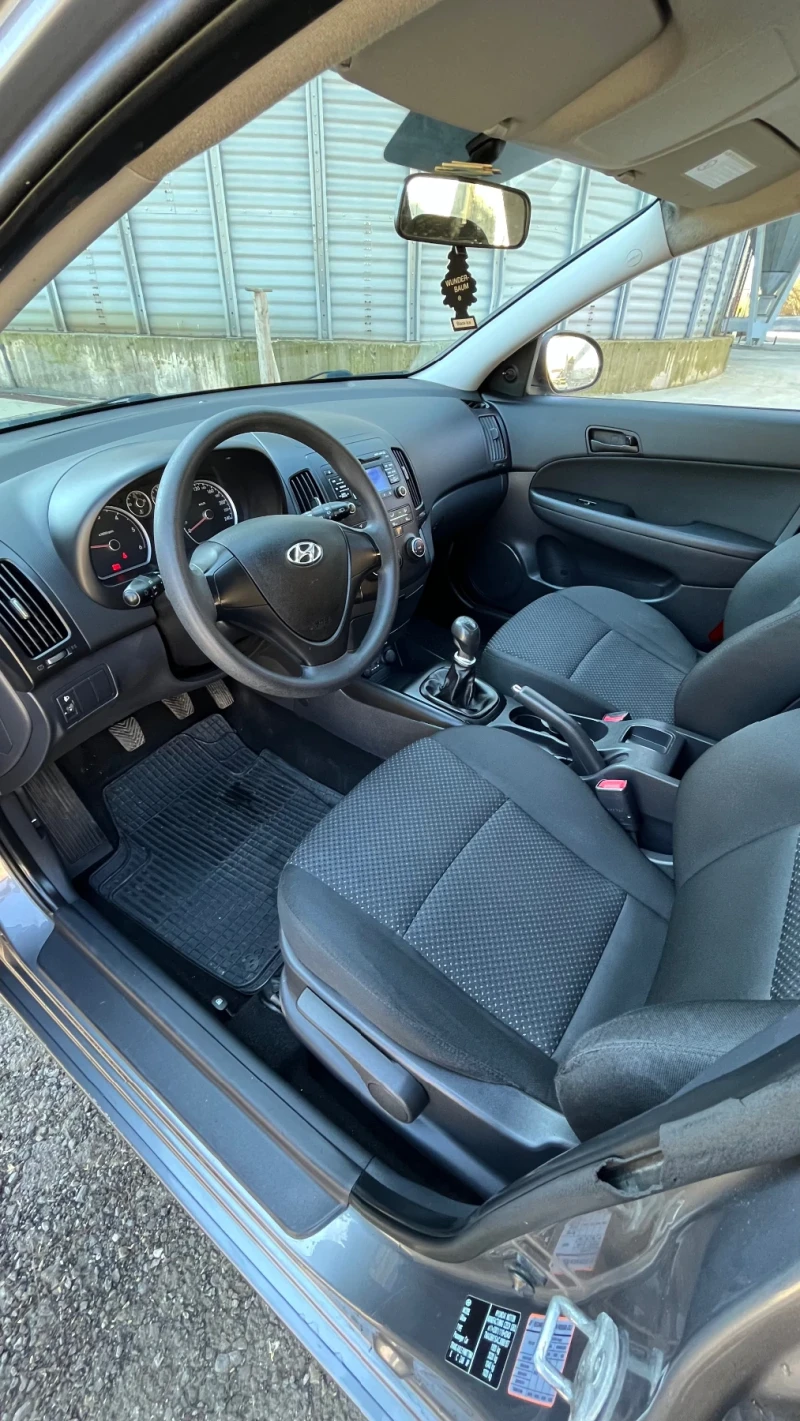 Hyundai I30 1.6 CRDI, снимка 7 - Автомобили и джипове - 47298819