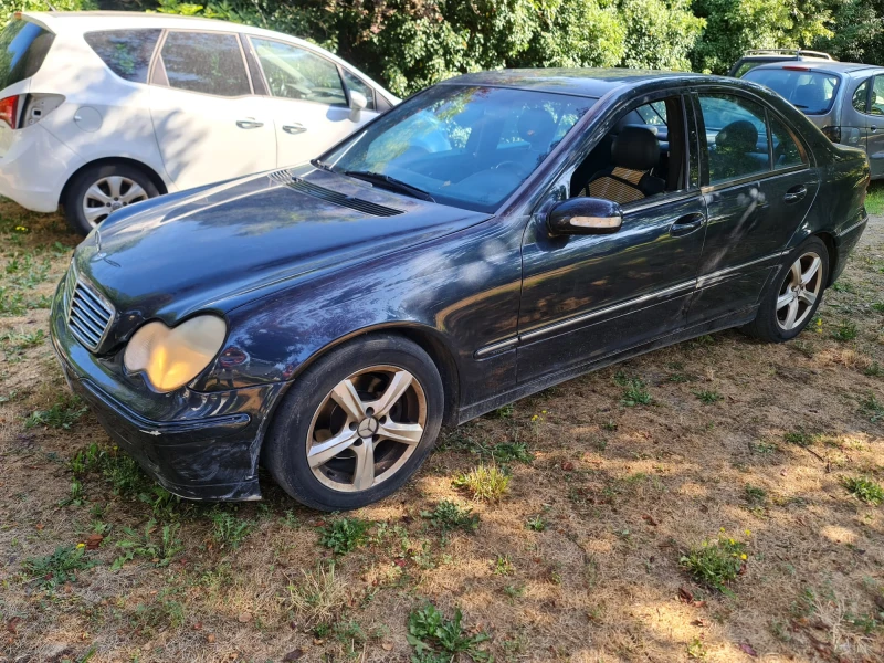 Mercedes-Benz C 270 2.7cdi 6ск седан AVANGADRE, снимка 1 - Автомобили и джипове - 47463662